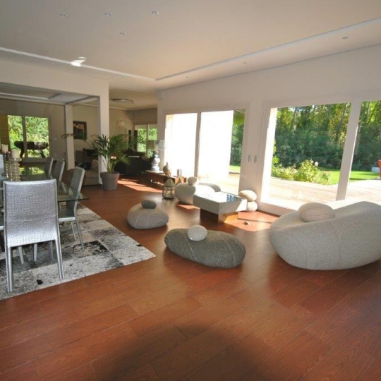  Annonces SALONDEPROVENCE : Domaines / Propriétés | SALON-DE-PROVENCE (13300) | 450 m2 | 1 860 000 &euro; 