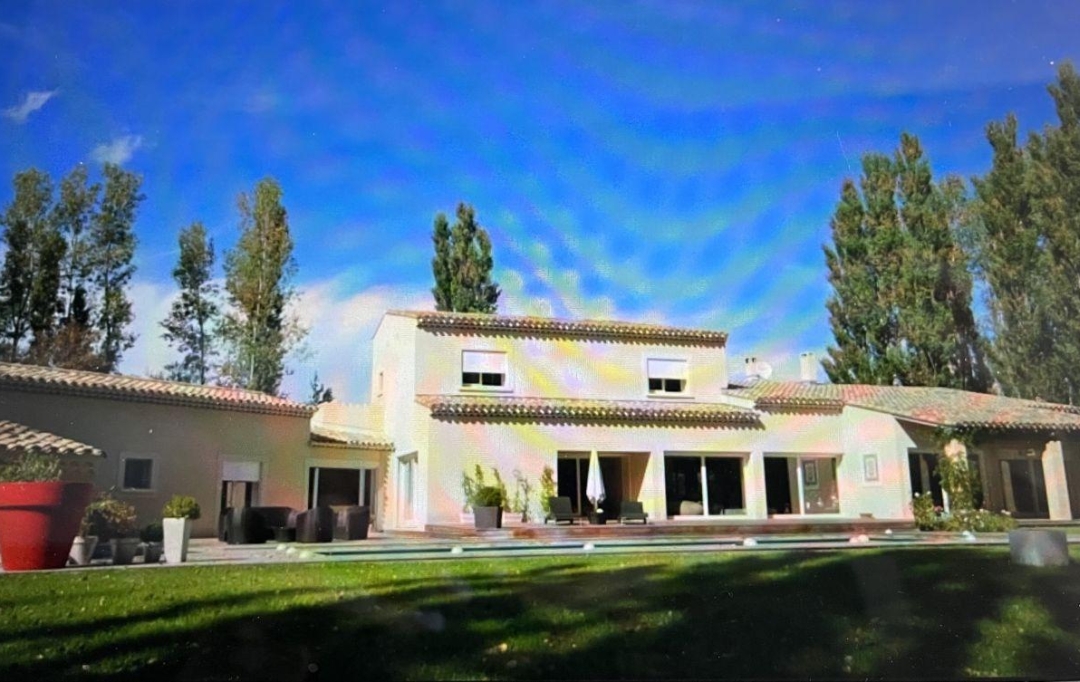 Annonces SALONDEPROVENCE : Domaines / Propriétés | SALON-DE-PROVENCE (13300) | 450 m2 | 1 860 000 &euro; 
