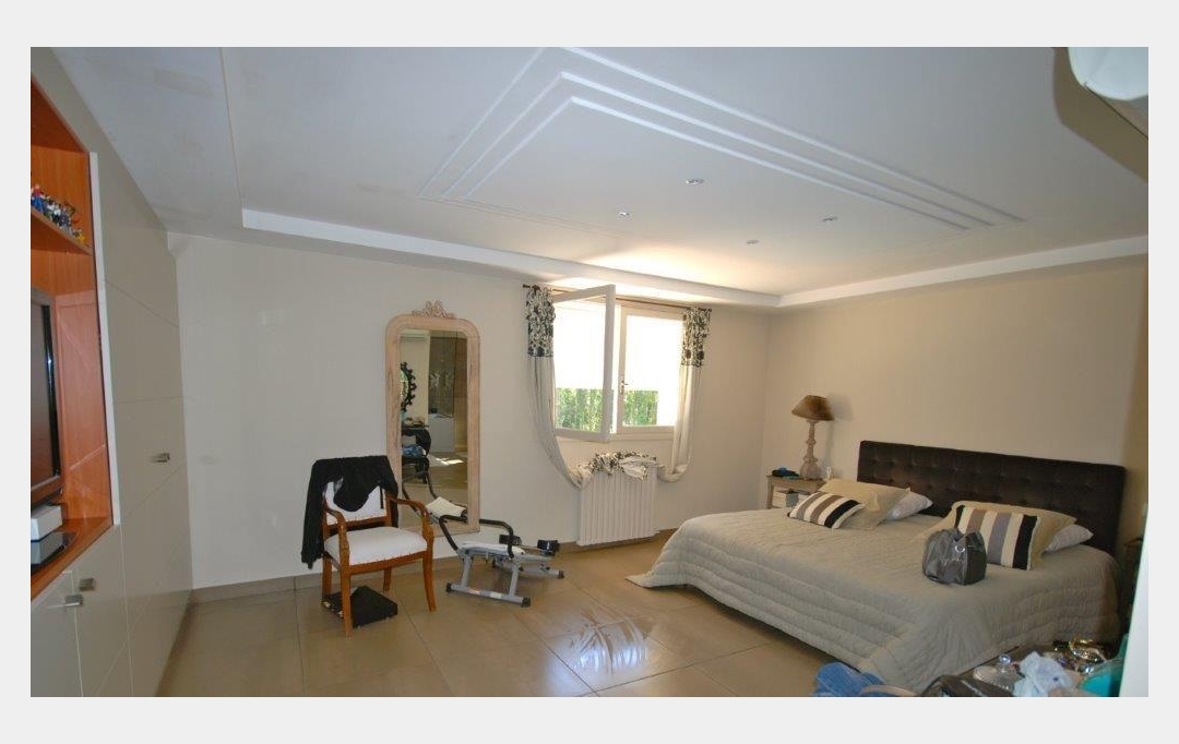 Annonces SALONDEPROVENCE : Domaines / Propriétés | SALON-DE-PROVENCE (13300) | 450 m2 | 1 860 000 &euro; 